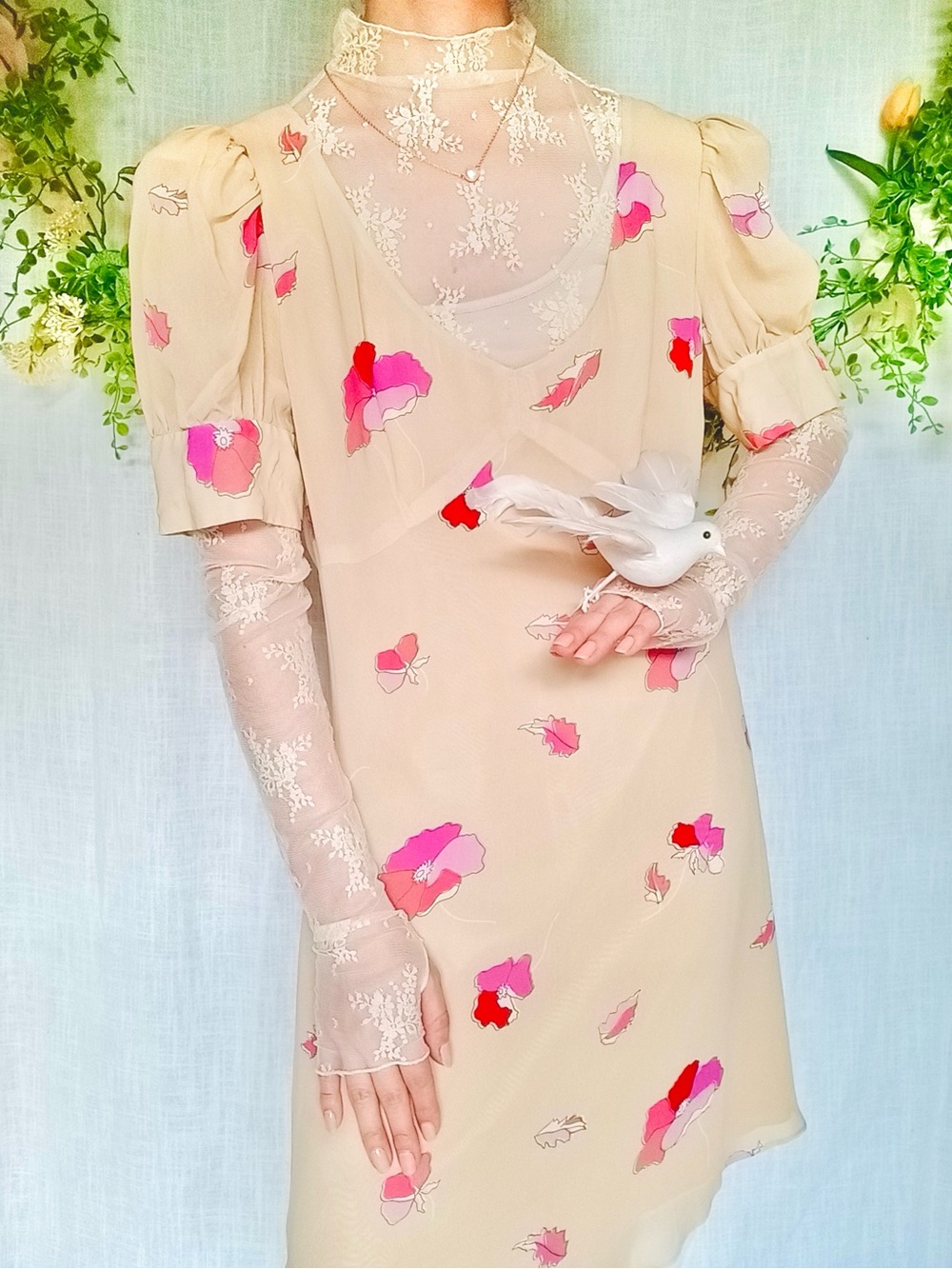Jill Stuart ❉ Tami Puffed Sleeve Mini Dress in Nude Floral Size 8